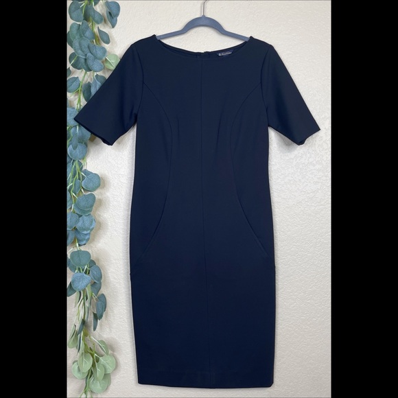 Brooks Brothers Dresses & Skirts - Brooks Brother Black Dress Knee Length w/ Pockets